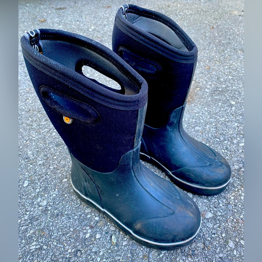Kids Bogs Snow Boots Size 2